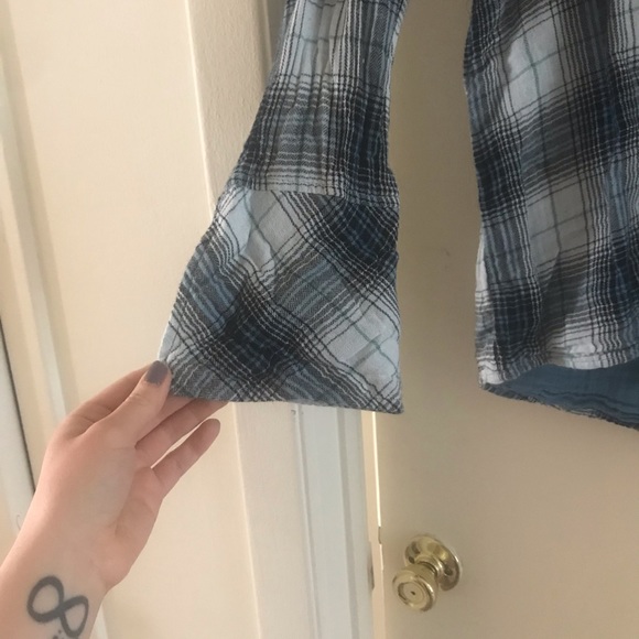 Plaid Long Sleeve Shirt - Picture 3 of 3